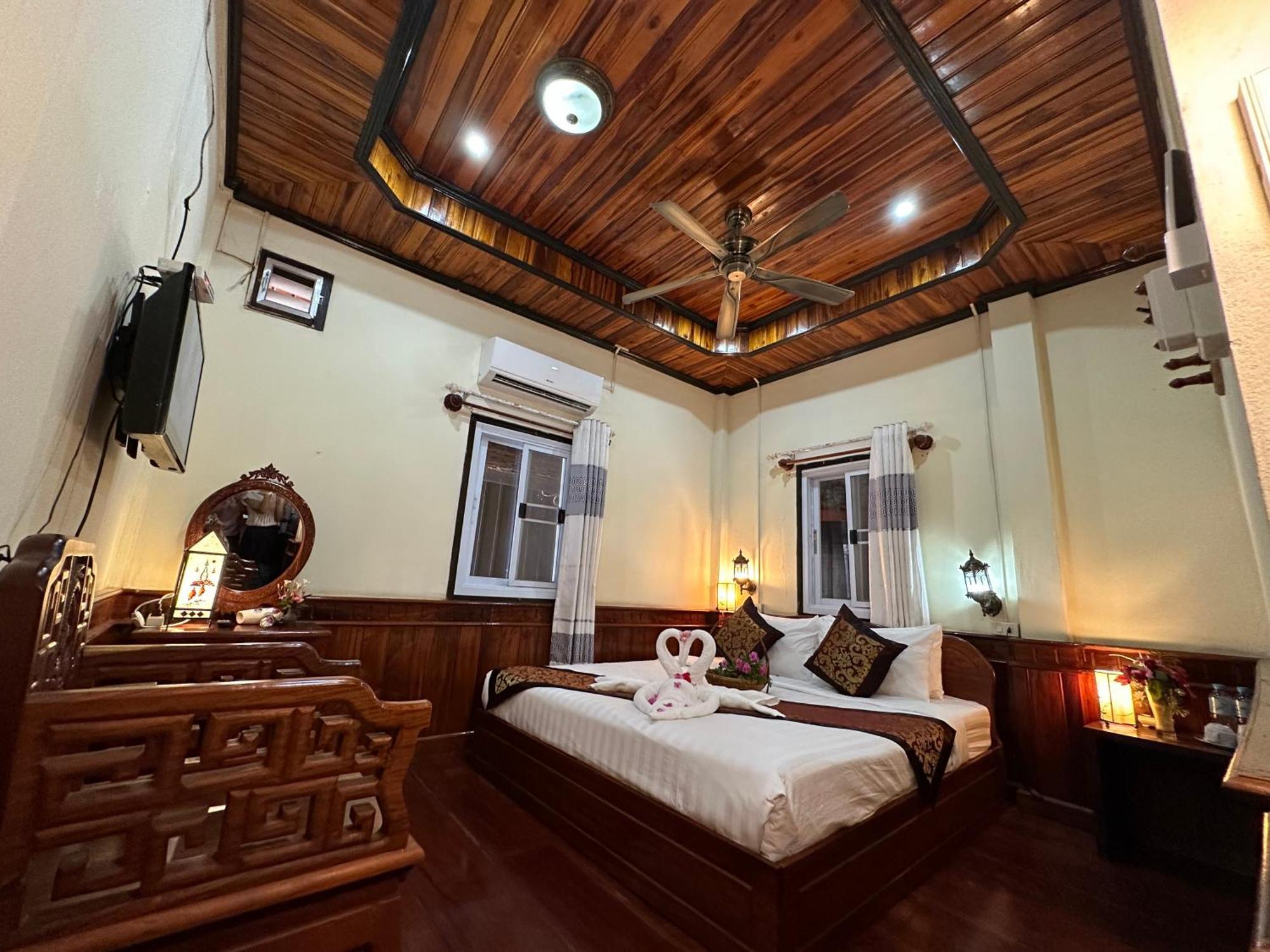 Villa Thida Mekong Riverside Луангпхабанг Экстерьер фото